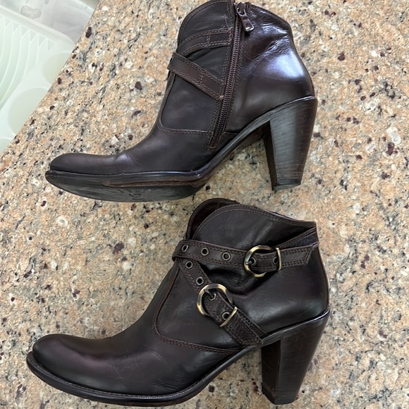 Italian Leather boots - Picture 4 of 5